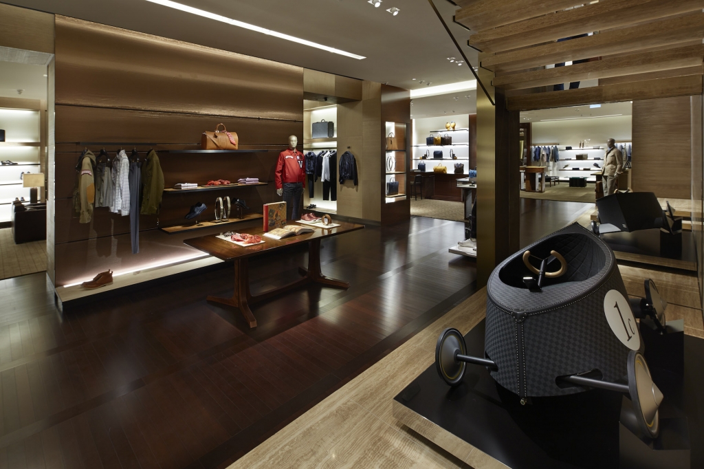 Louis Vuitton eröffnet Global Store im Frankfurter One Goetheplaza