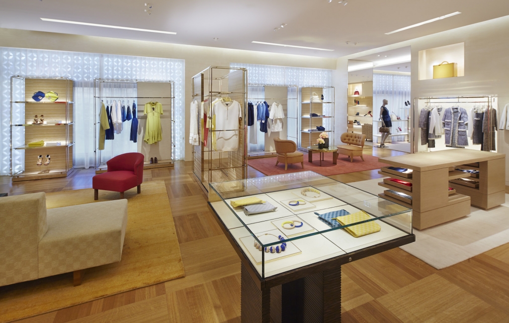 Boutique Eröffnung : Neue Louis Vuitton-Boutique am Frankfurter Goetheplatz  - WELT