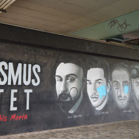 Nach Vandalismus unter Friedensbrücke