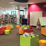 Foto: Bibliothekszentrum Hoechst innen_www.frankfurt.de