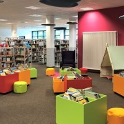 Foto: Bibliothekszentrum Hoechst innen_www.frankfurt.de