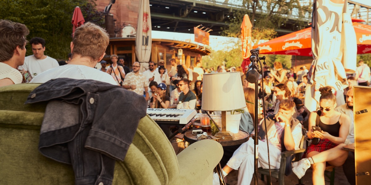 Open-air-Events am Mainufer: hier mit der Riverside Session, Credit: © Riverside Session